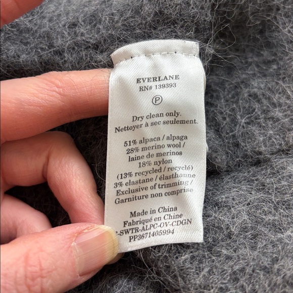 Everlane The Superfuzz Alpaca Oversized Cardigan Medium - Picture 15 of 15